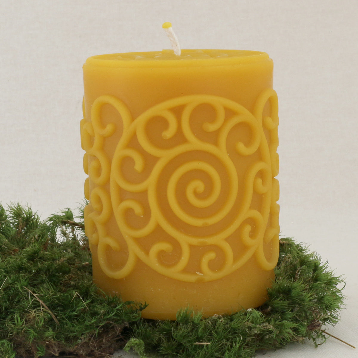 Spiralkerze aus Bienenwachs