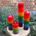 Regenbogenkerzen in vier Größen, handgegossen aus Paraffin, aus der Lichtbringer  Kerzenmanufaktur