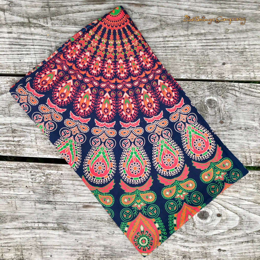 Pfauenfeder Mandala Wandtuch in Orange und Dunkelblau 140 x 200 cm