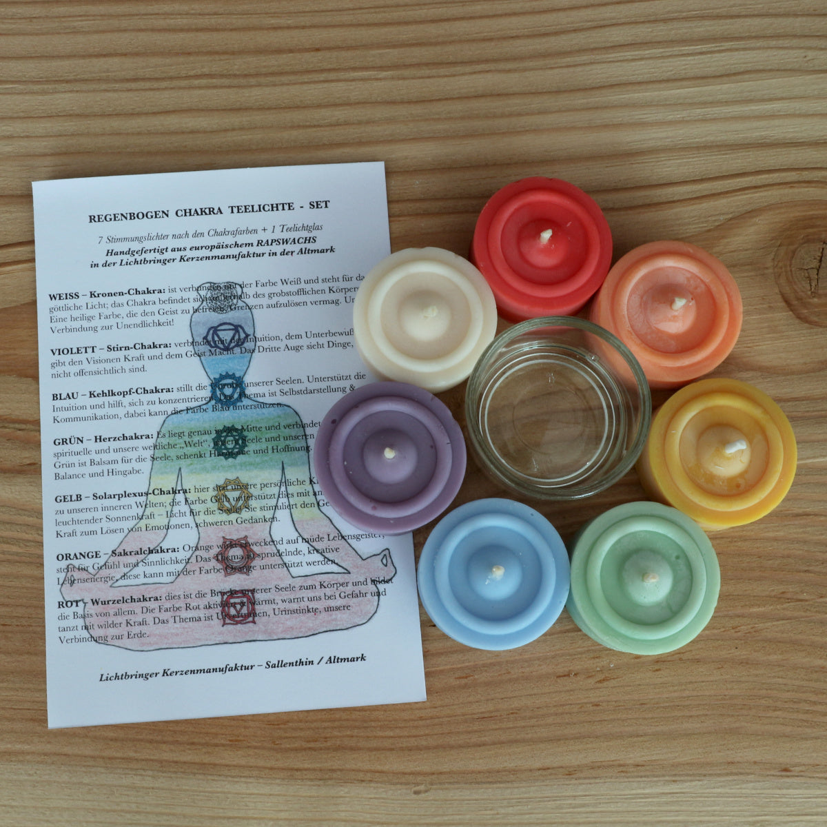 Regenbogen Chakra Teelichte Set, 7 bunte Teelichte und 1 Glas