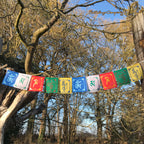Om Mani Padme Hum - Mantra Gebetsfahnen