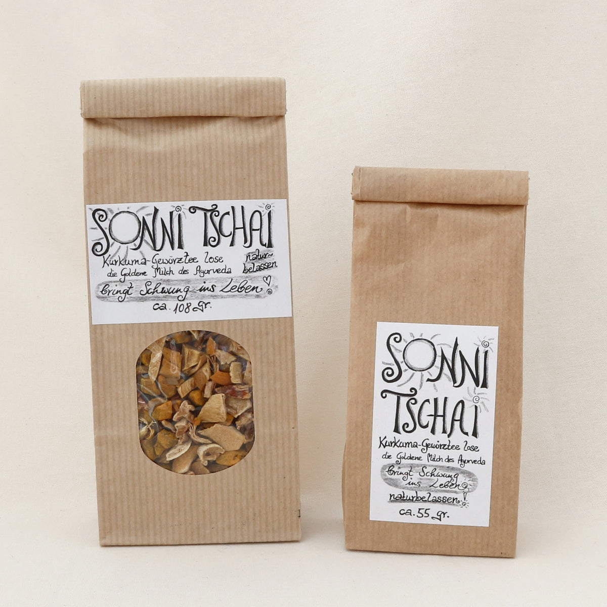 Sonni Tschai Kurkuma-Gewürztee in kleiner und großer Packung